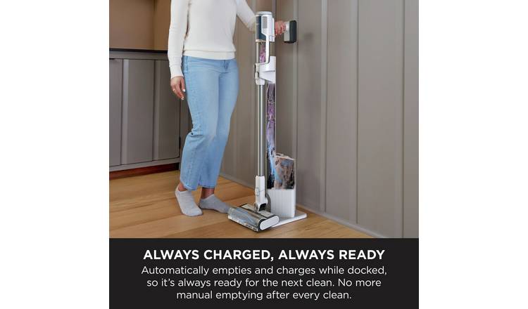 Shark Clean & Empty cordless vacuum cleaner with auto-empty (British brand)