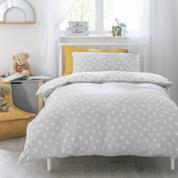 Habitat reversible star grey bedding set toddler, imported from the UK