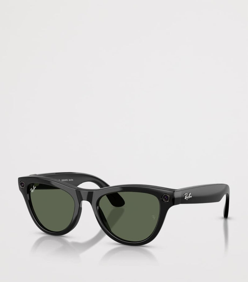 Ray-Ban Meta smart sunglasses with camera and speakers - British product