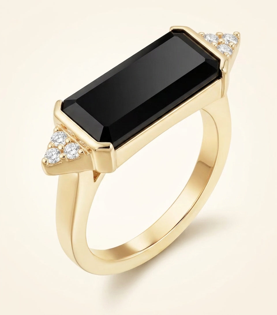 Cartier Les Berlingots ring yellow gold diamond onyx, imported from the UK
