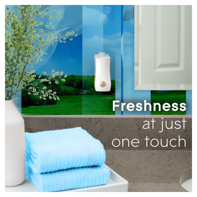 Glade Touch & Fresh Holder & Refill Clean Linen Air Freshener   10ml GOODS M&S   