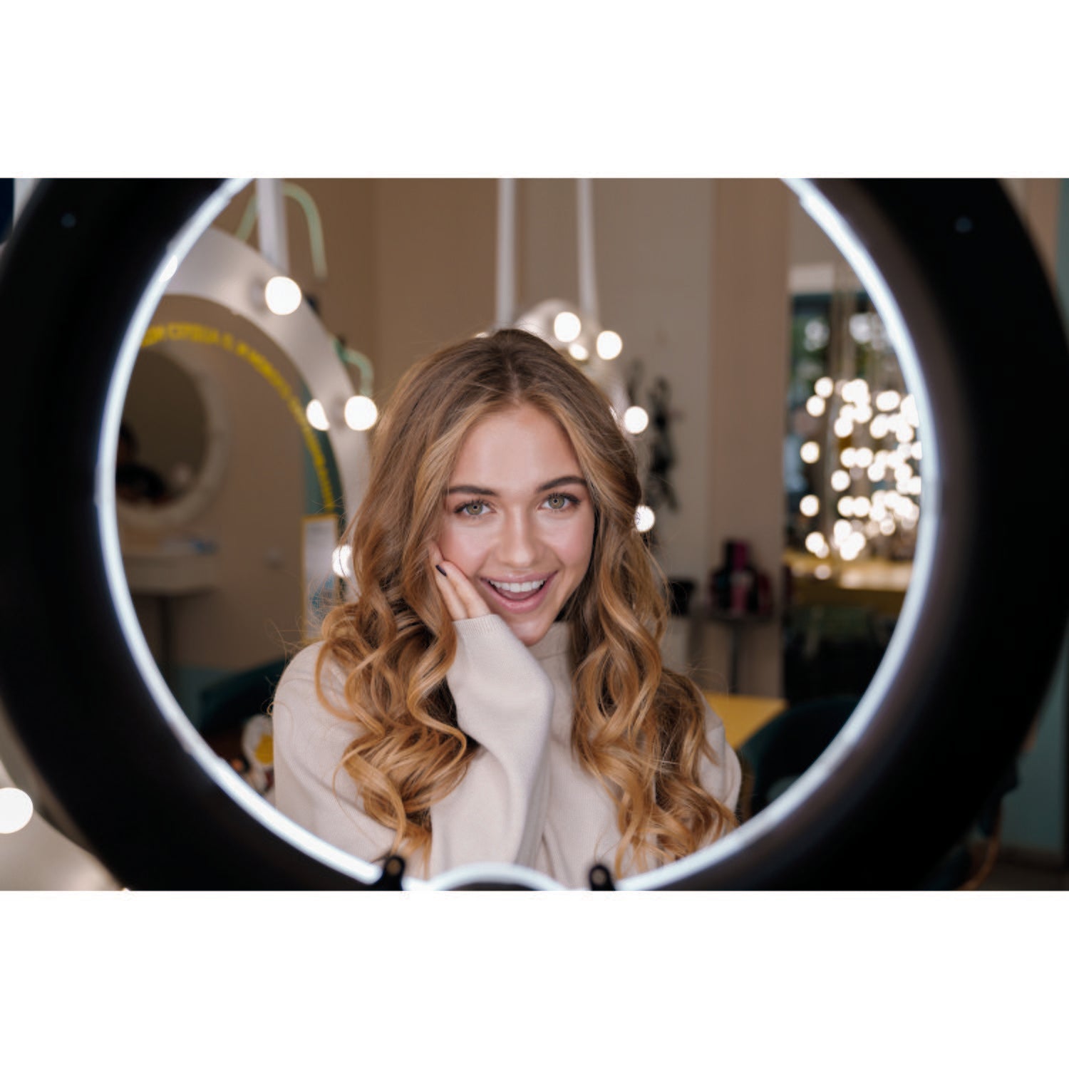 Juice Social Perfect Glow ring light - British product