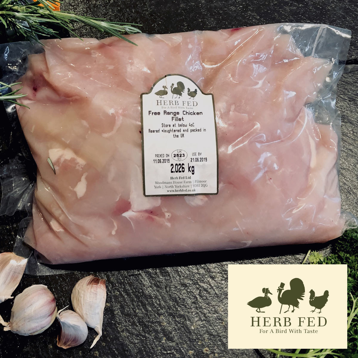 Herb Fed free range diced chicken breasts 4kg, UK version