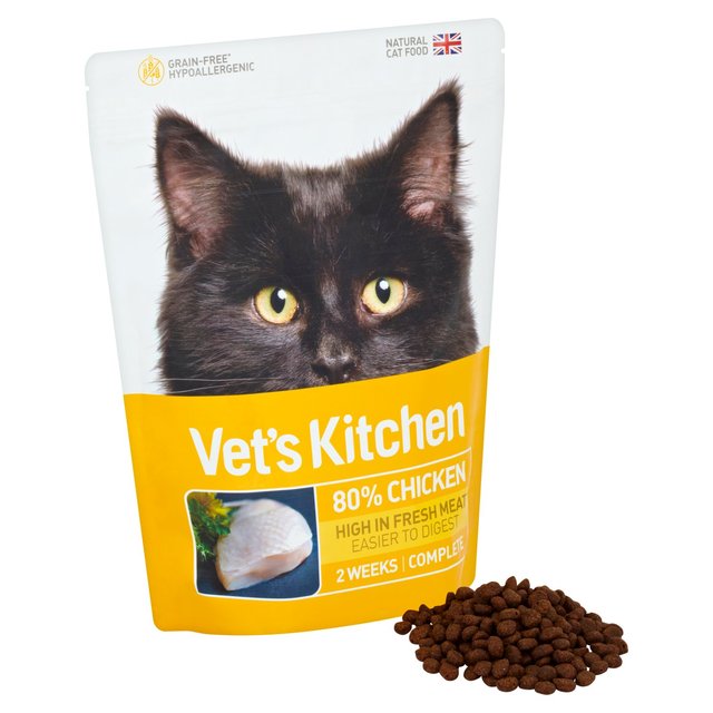 Vet's Kitchen Ultra Fresh Cat Food Chicken    770g GOODS M&S   