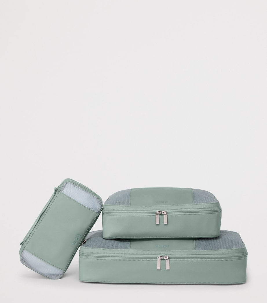 Tumi medium packing cube - British product