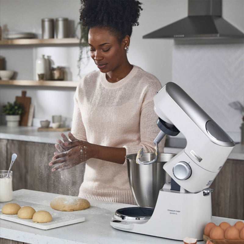 Kenwood Chef Baker stand mixer white 4.6L - British product