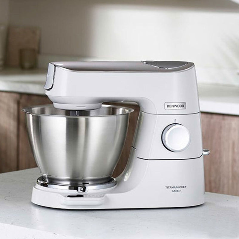Kenwood Chef Baker stand mixer white 4.6L - British product