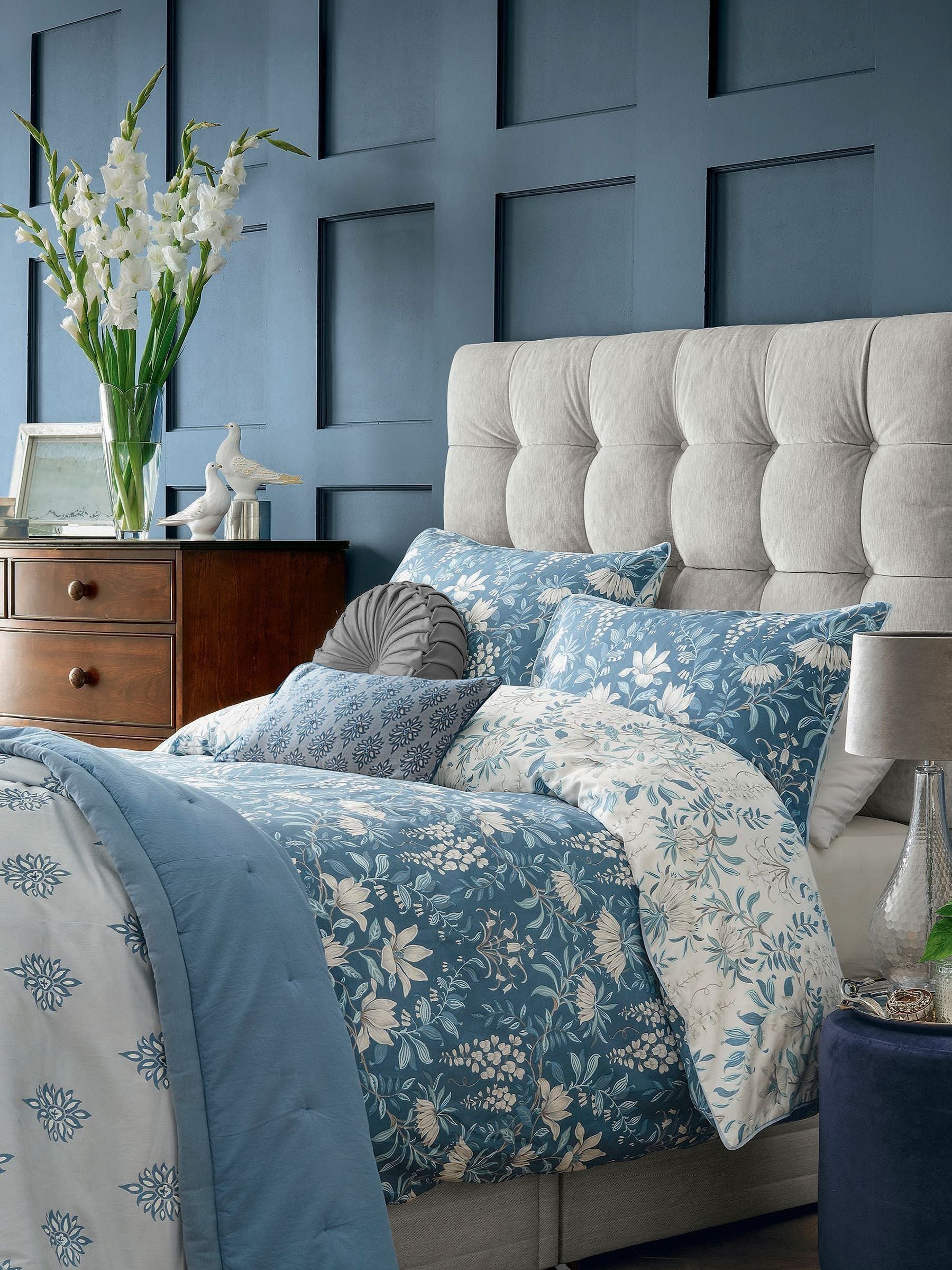 Laura Ashley Blue Seaspray Parterre reversible duvet cover and pillowcase set, UK version