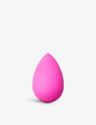 beautyblender Original foundation sponge (British brand)