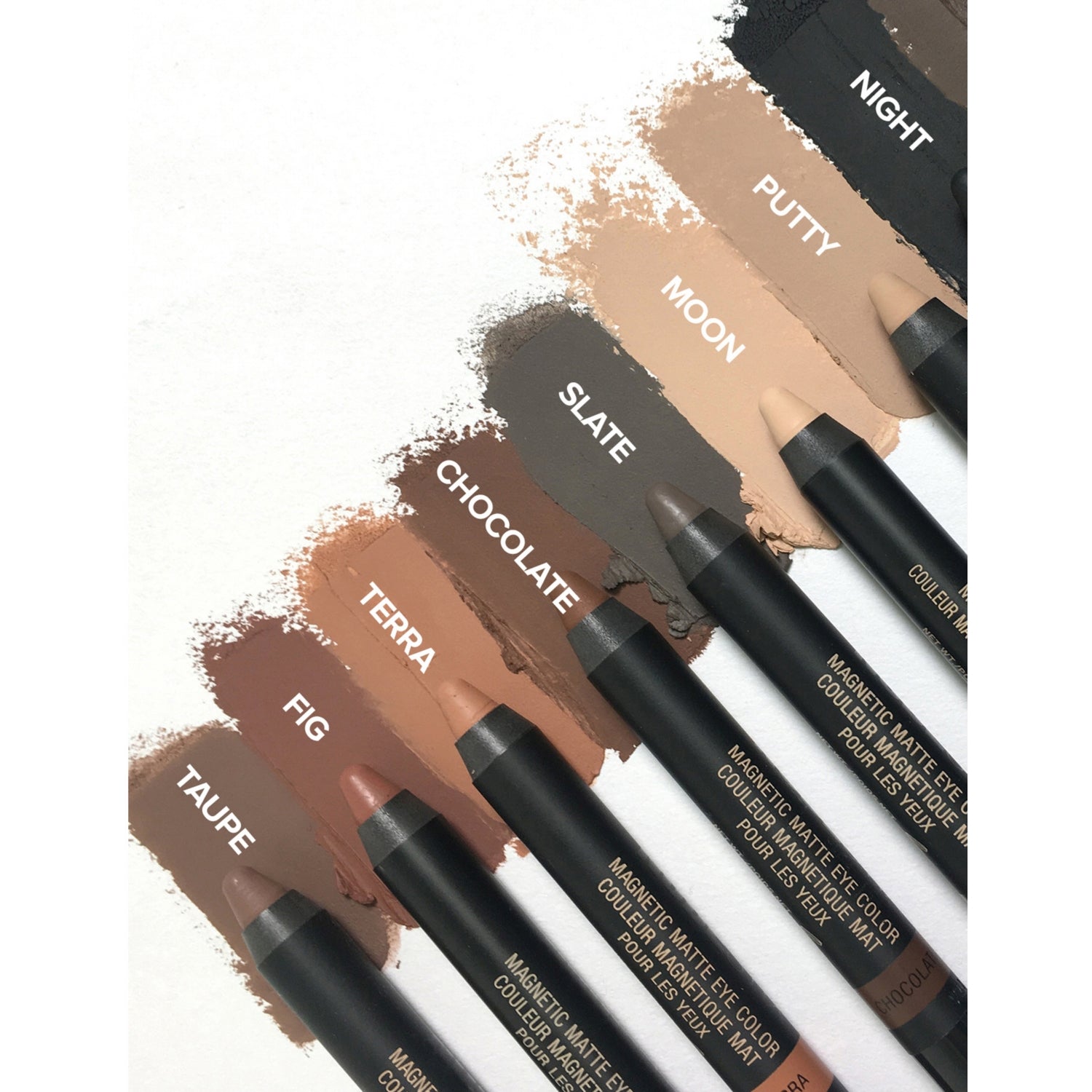 NUDESTIX Magnetic Matte Eye Colour 2.8g, UK version