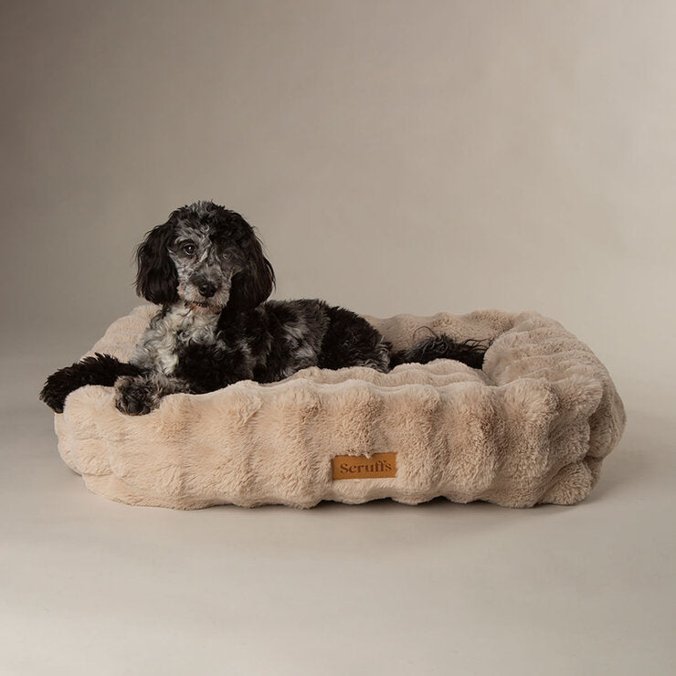 Scruffs Alpine Box medium pet bed 60x50cm (British brand)