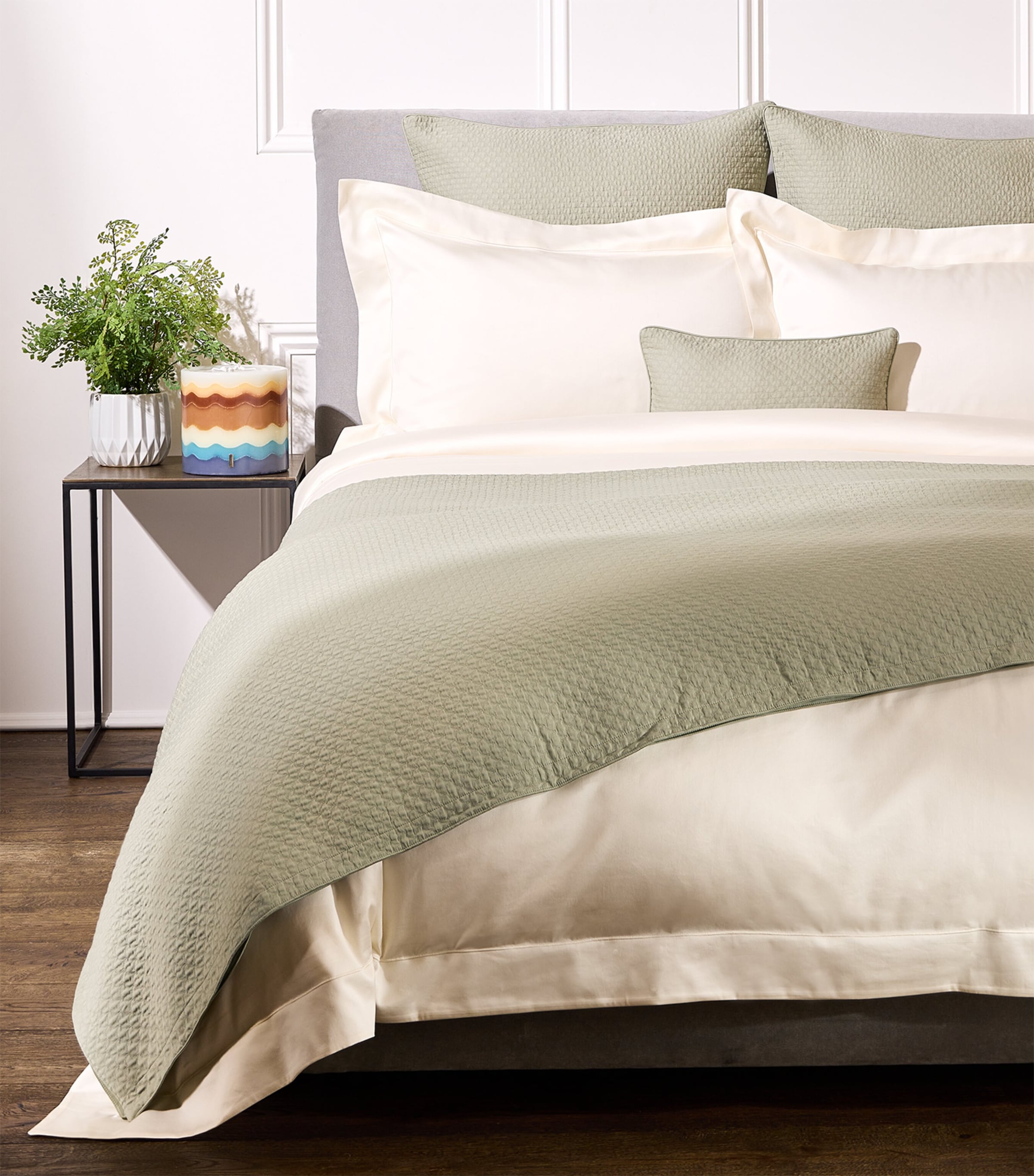 Celso De Lemos square pillowcase 65cm x 65cm - British product