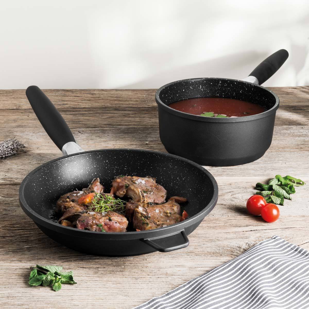 BergHOFF non-stick cookware set 11-piece, UK version