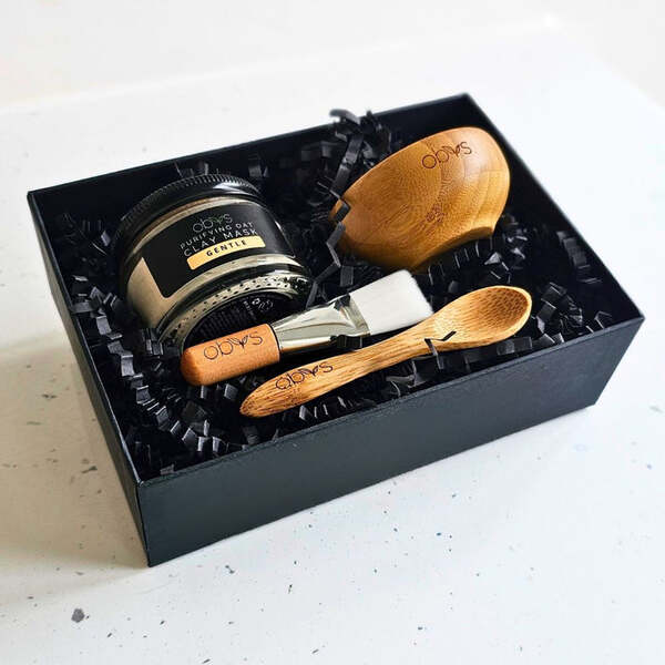 Obvs Skincare Purifying Oat clay mask gift set - British product