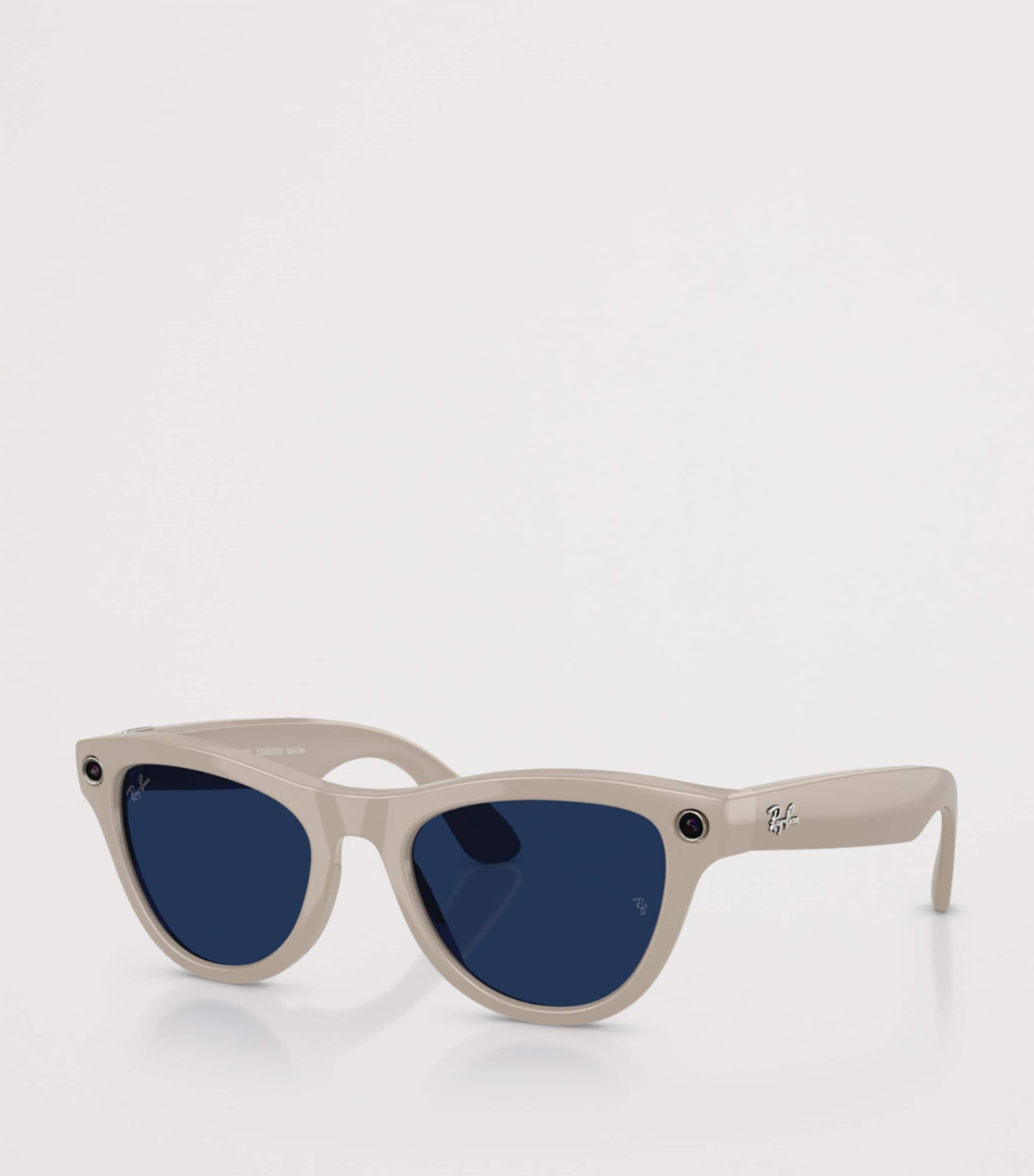 Ray-Ban x Meta smart sunglasses Skyler model - British product
