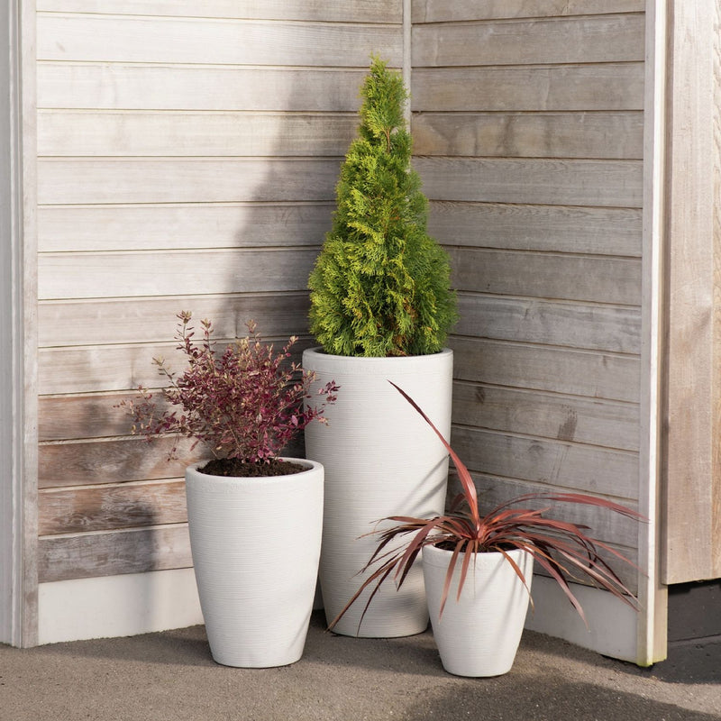 Strata Amesbury plastic planter 40cm (British brand)