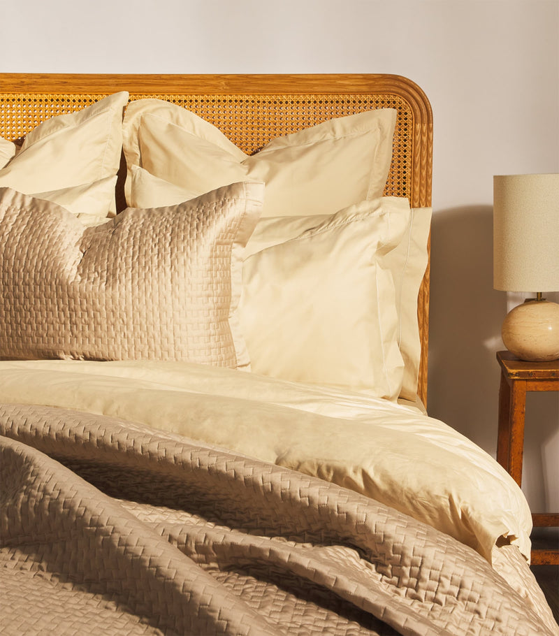 Harrods of London Chester king fitted sheet 150cm x 200cm, UK version