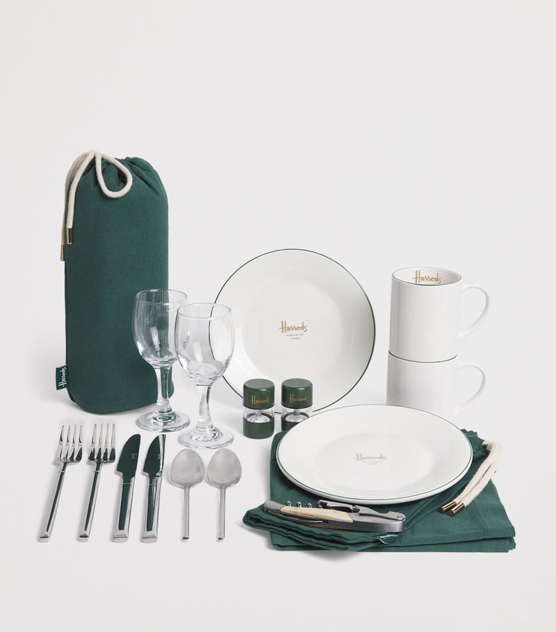Harrods fitted picnic hamper for 2, UK version