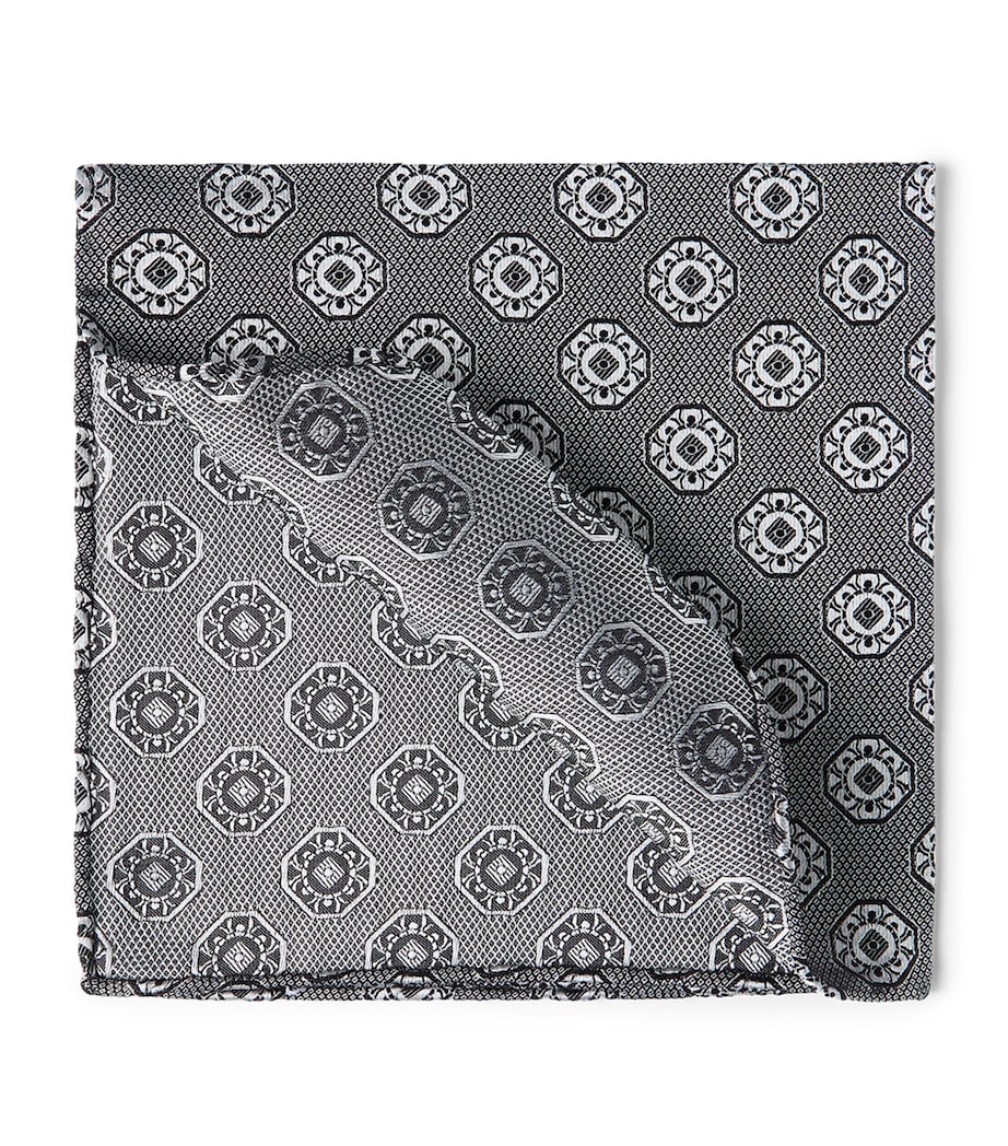 Brunello Cucinelli silk pocket square 35x35cm - British product