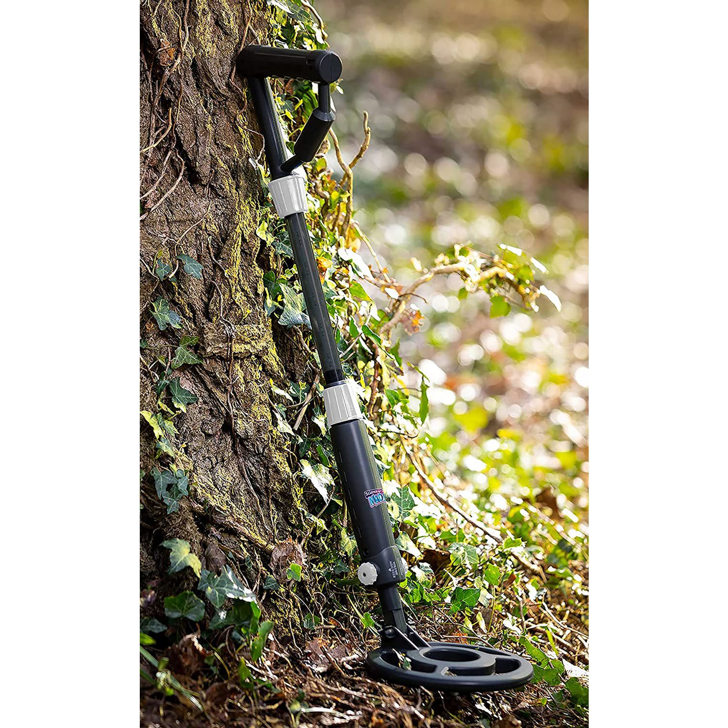 Science Mad digital metal detector for children, UK version