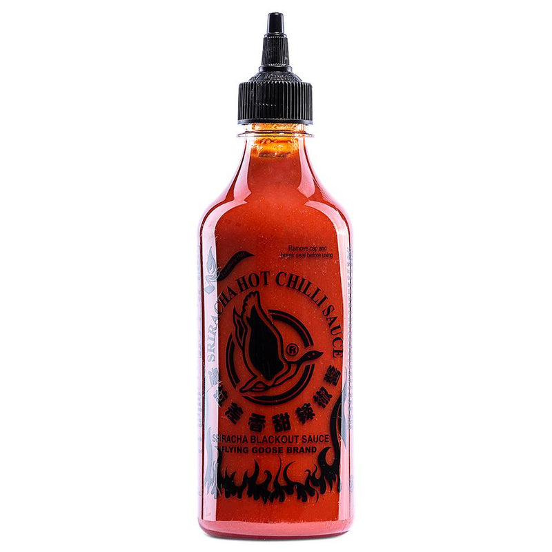 Flying Goose Sriracha Blackout hot chilli sauce (British brand)