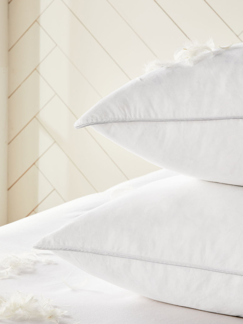 Medium duck feather pillows 50x75cm, imported from the UK