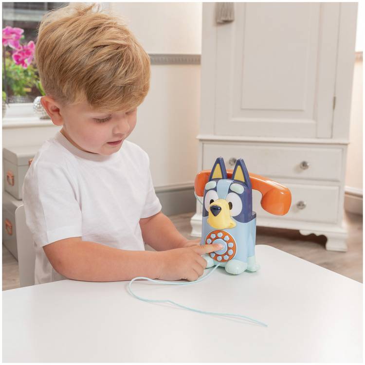 Bluey interactive telephone toy for children (British brand)
