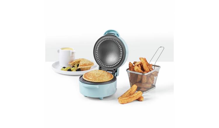 Giles & Posner mini pie maker compact, imported from the UK