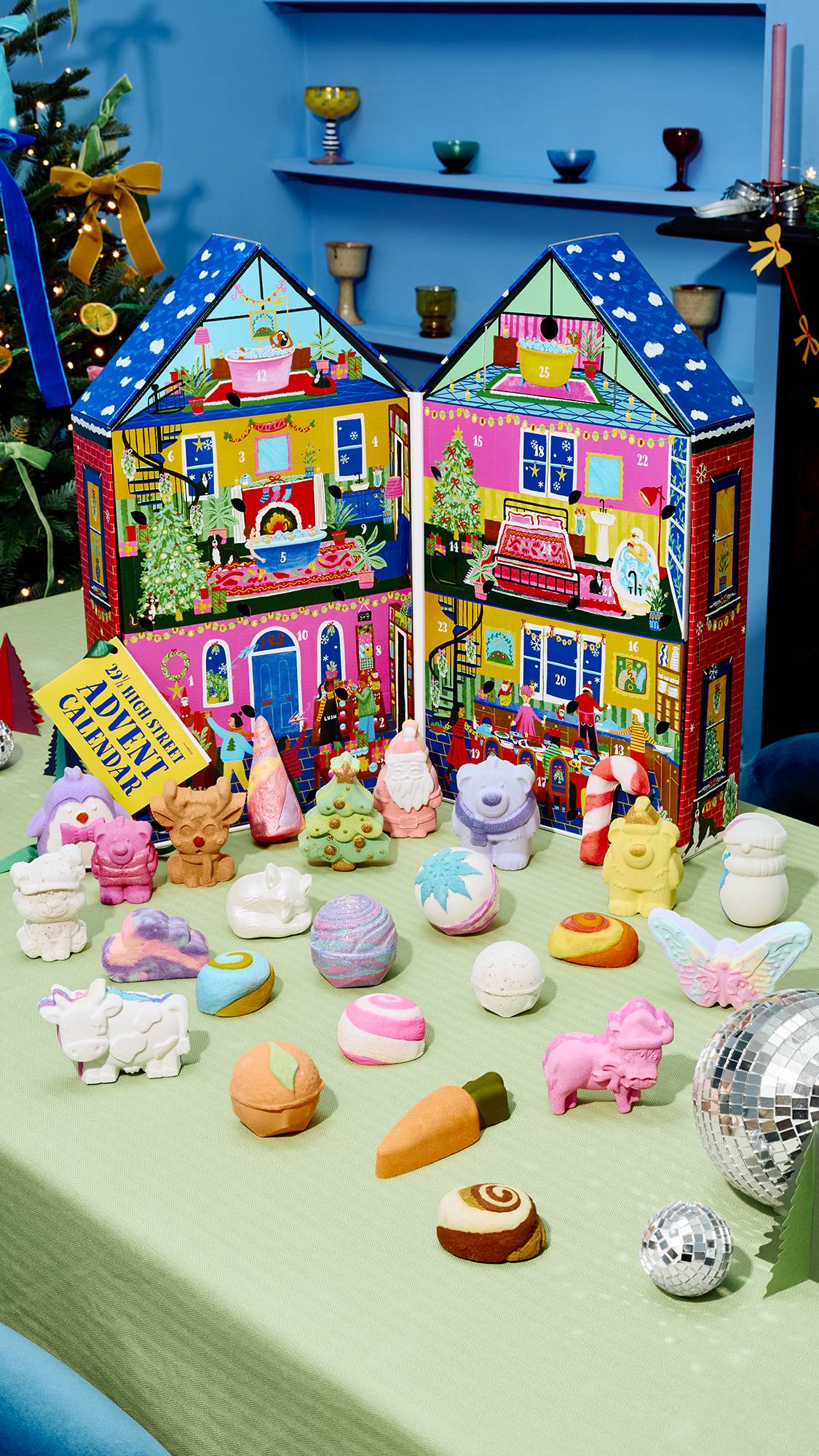 Lush 29½ High Street advent calendar gift with bath treats - British product