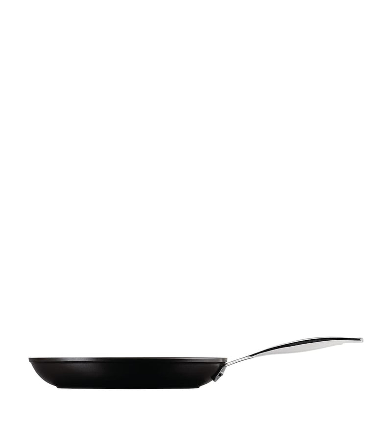 Le Creuset toughened non-stick shallow frying pan 28cm, UK version