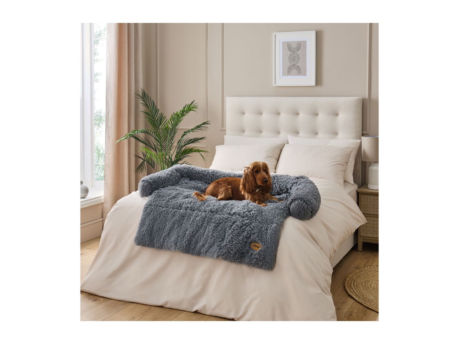 Silentnight calming sofa protector pet bed (British brand)
