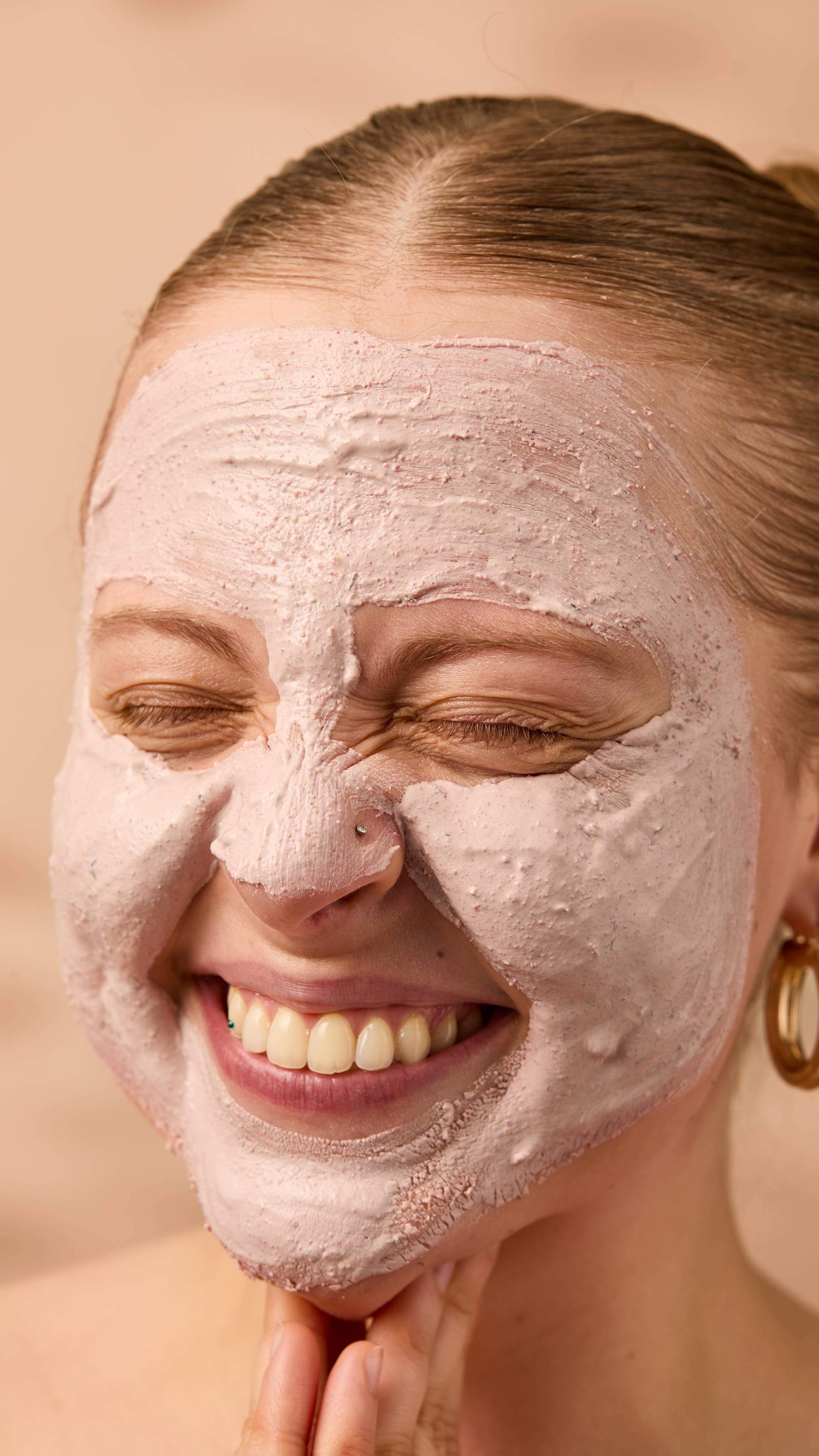 Lush Mrs Whippy fresh face mask (British brand)