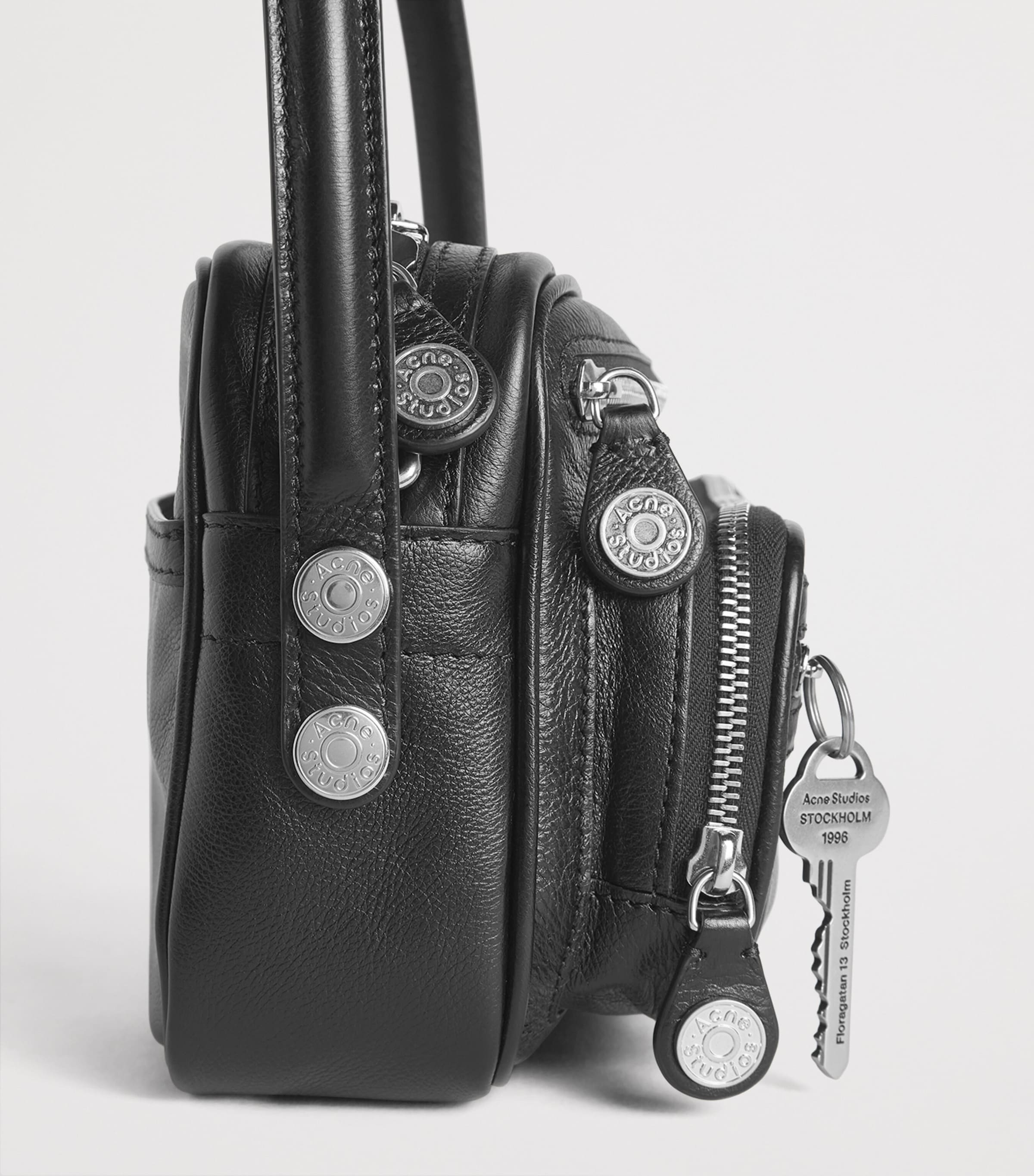 Acne Studios Camero Party Leder-Umhängetasche - Britisches Produkt