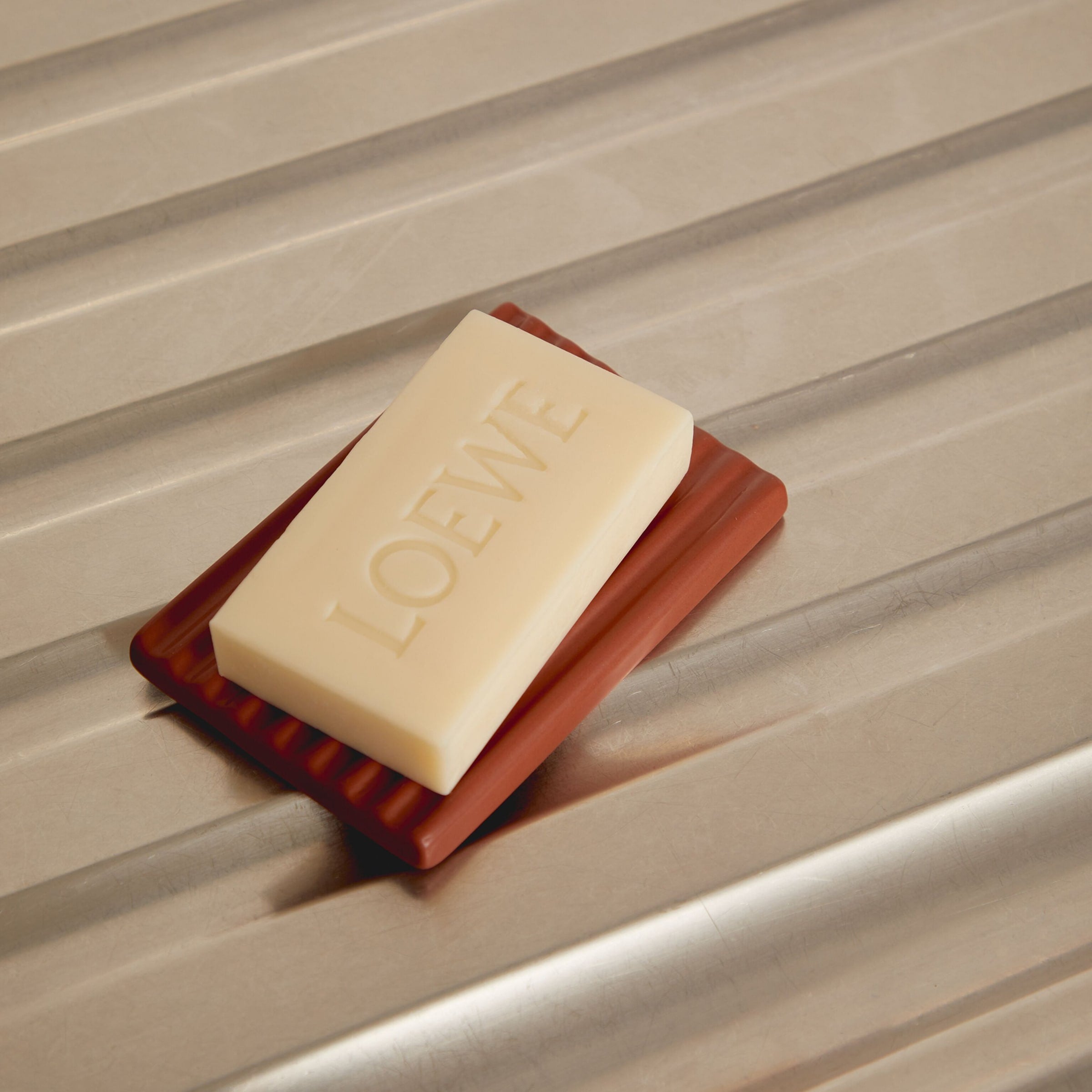 LOEWE terracotta soap dish, UK version