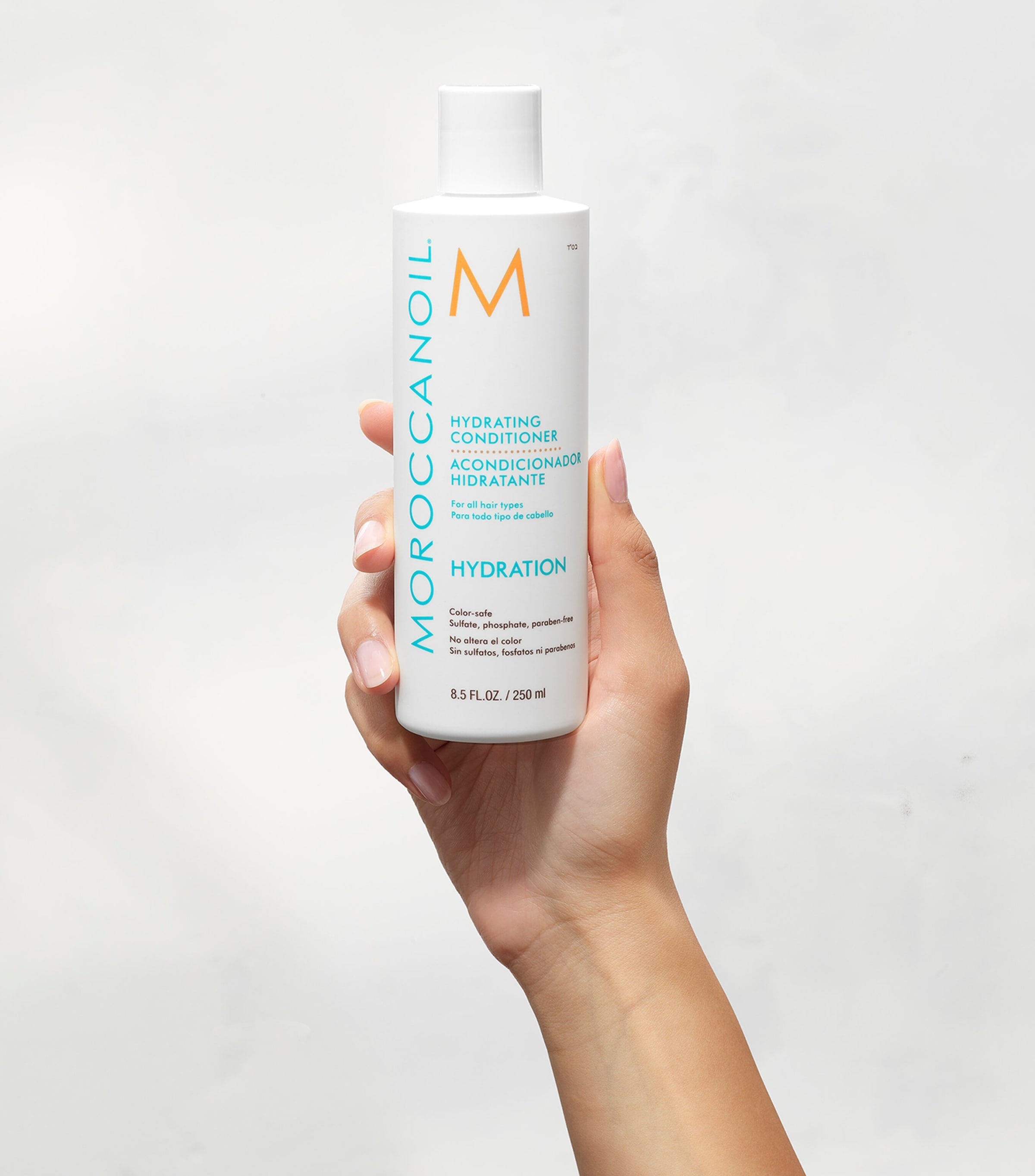 Moroccanoil Hydrating Conditioner 250ml, imported from the UK