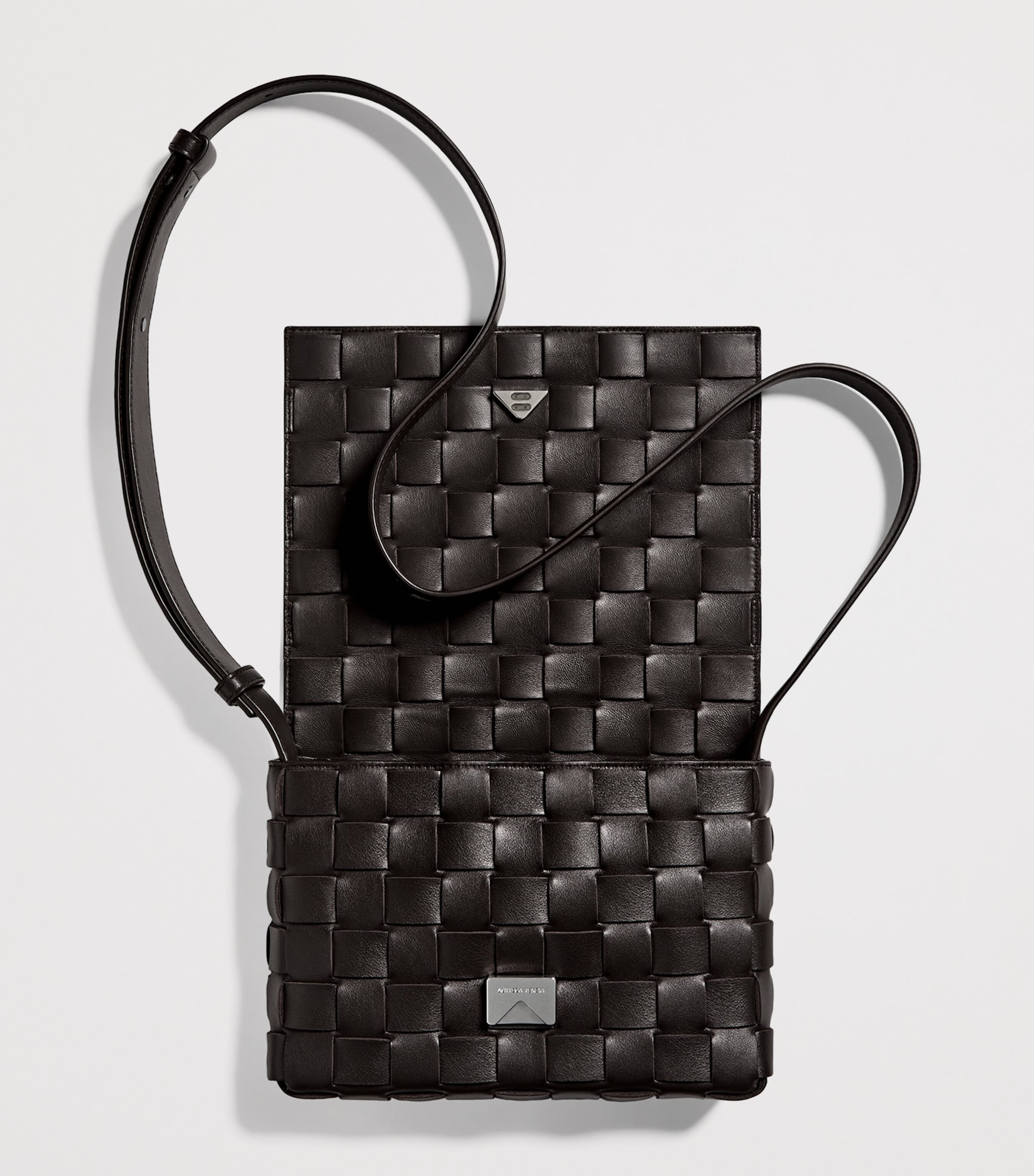 Bottega Veneta Intrecciato messenger bag calfskin leather - British product