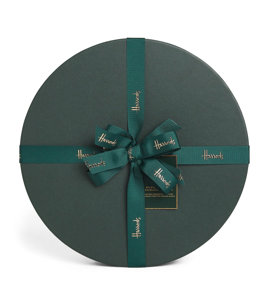Harrods Belgian Supreme chocolate selection platter 1kg, UK version