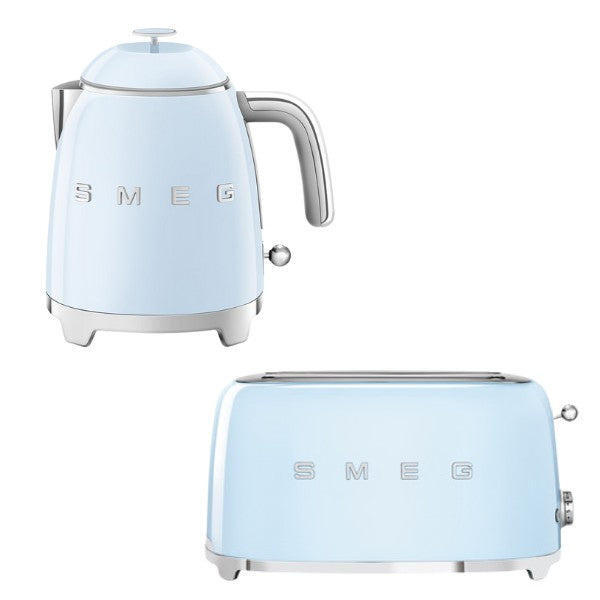 Smeg KLF05 & TSF03 Toaster in Pale Blue