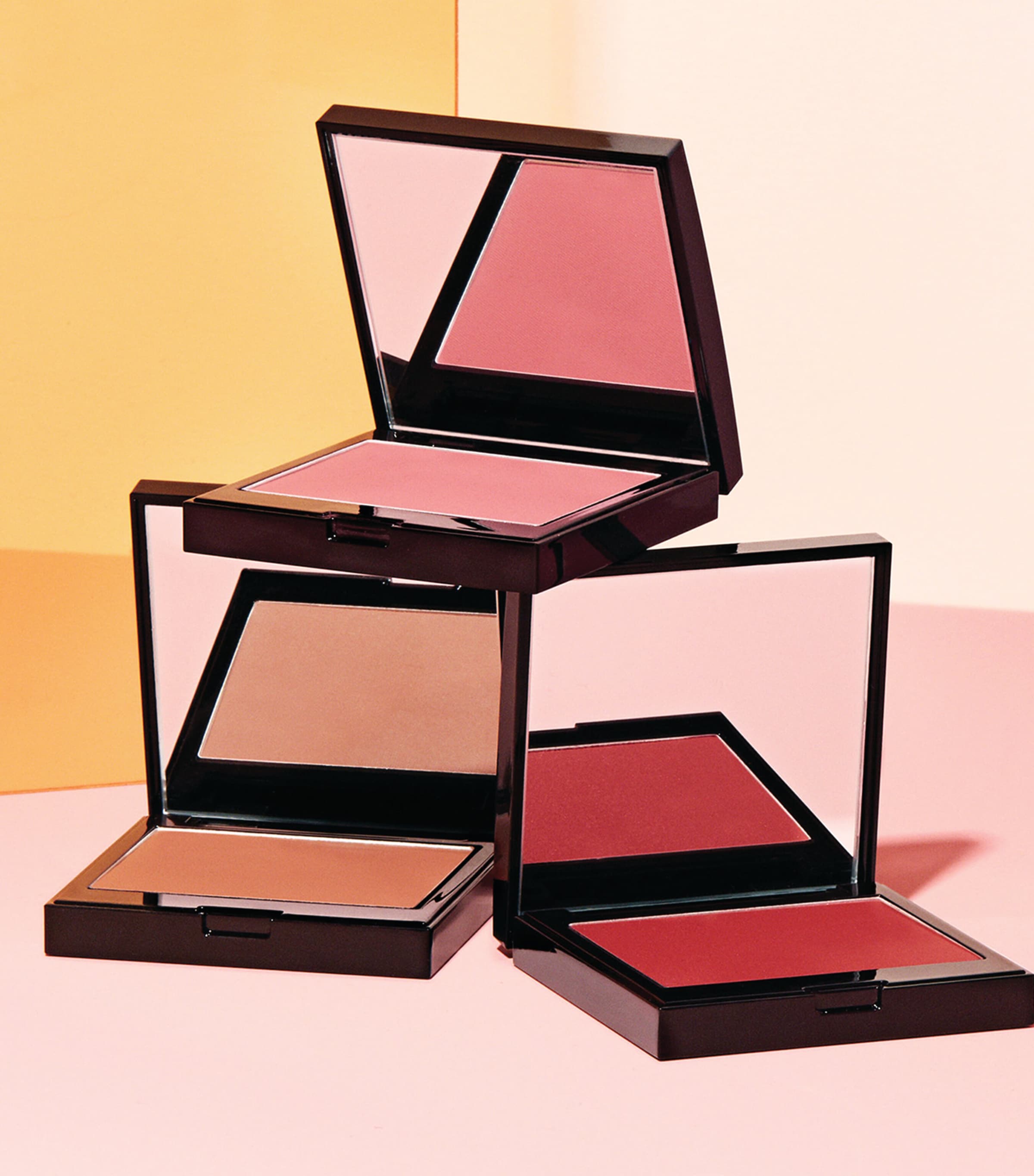 Laura Mercier Blush Colour Infusion makeup powder, UK version