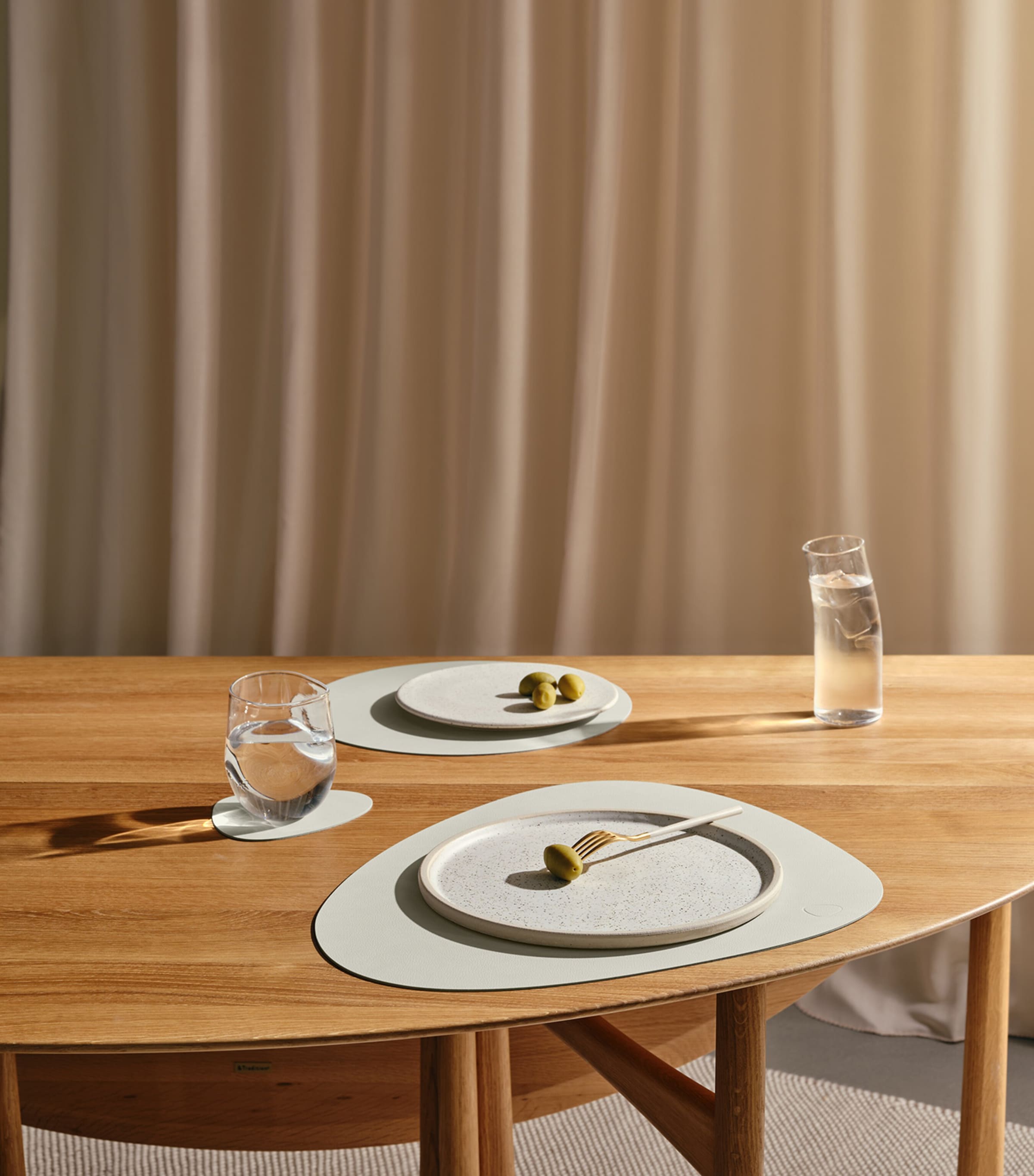 LIND DNA Nupo Curve coasters set of 4, UK version