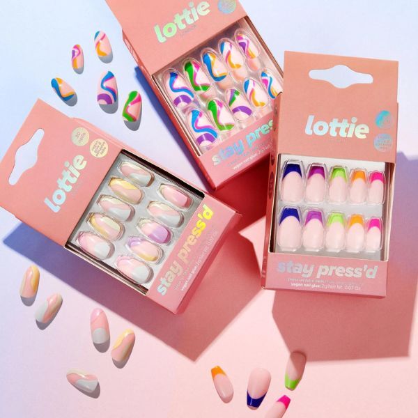 Lottie London Stay Press'D on Nails - Pastel Dream GOODS Superdrug   