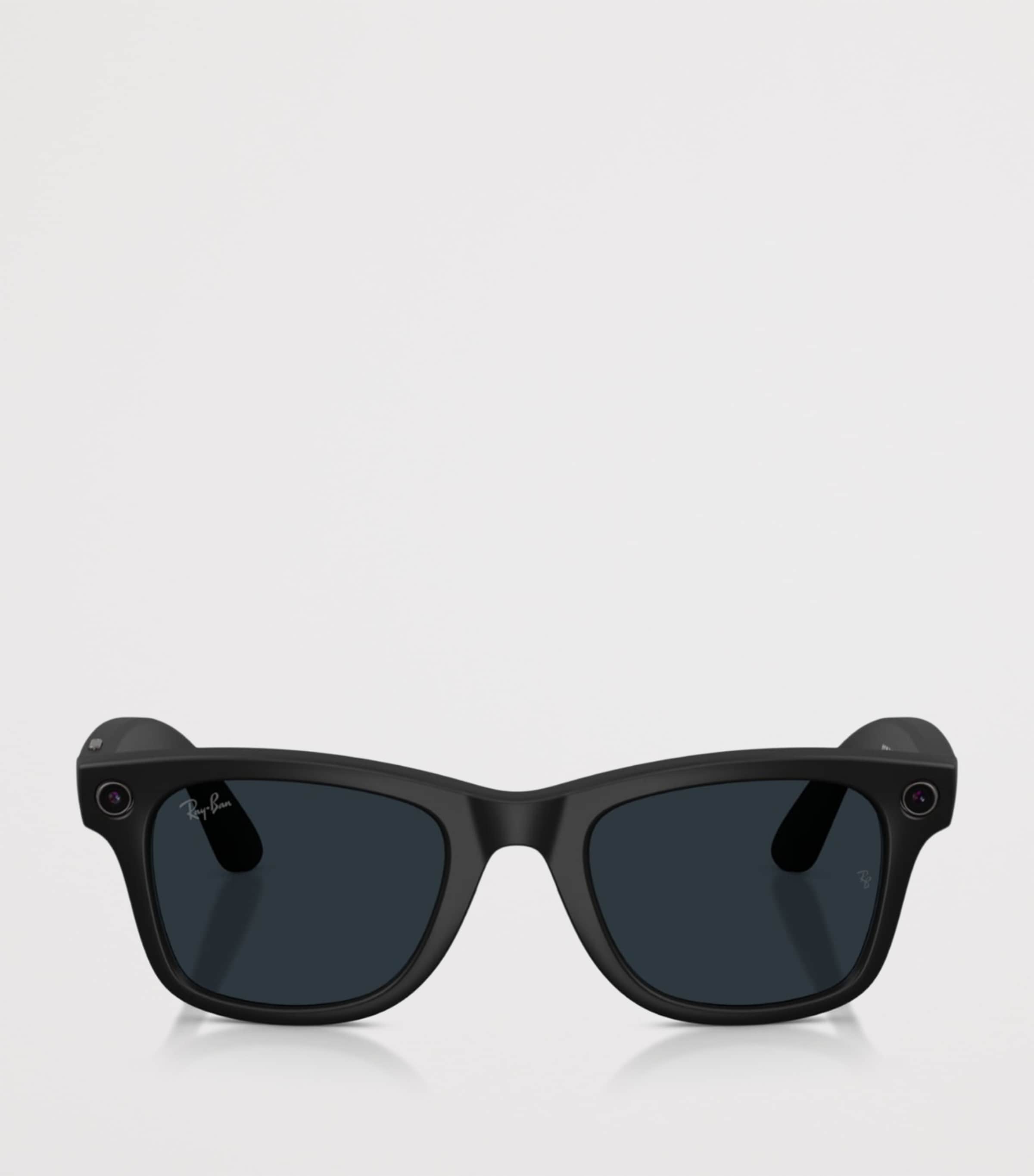 Ray-Ban Meta Wayfarer smart sunglasses with 12MP camera (British brand)