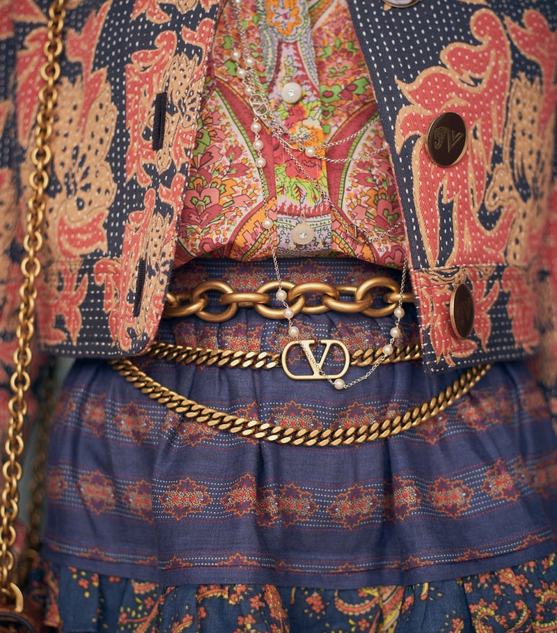 Valentino Garavani VLogo chain belt brass (British brand)