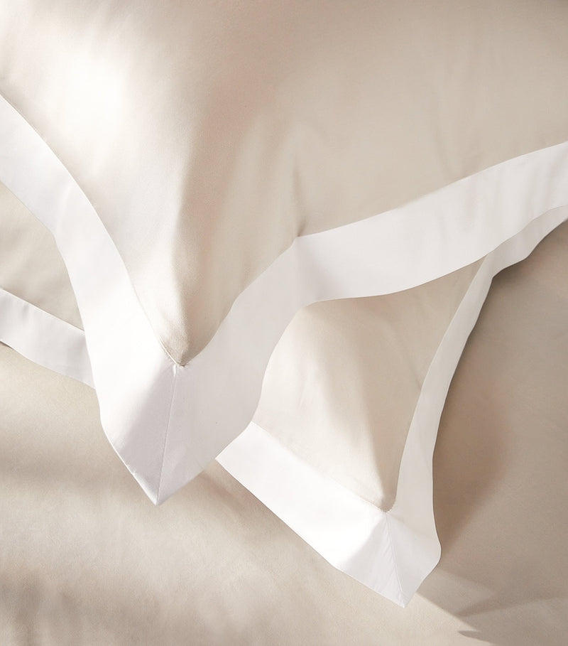 Celso de Lemos square Oxford pillowcase satin 65cm x 65cm - British product