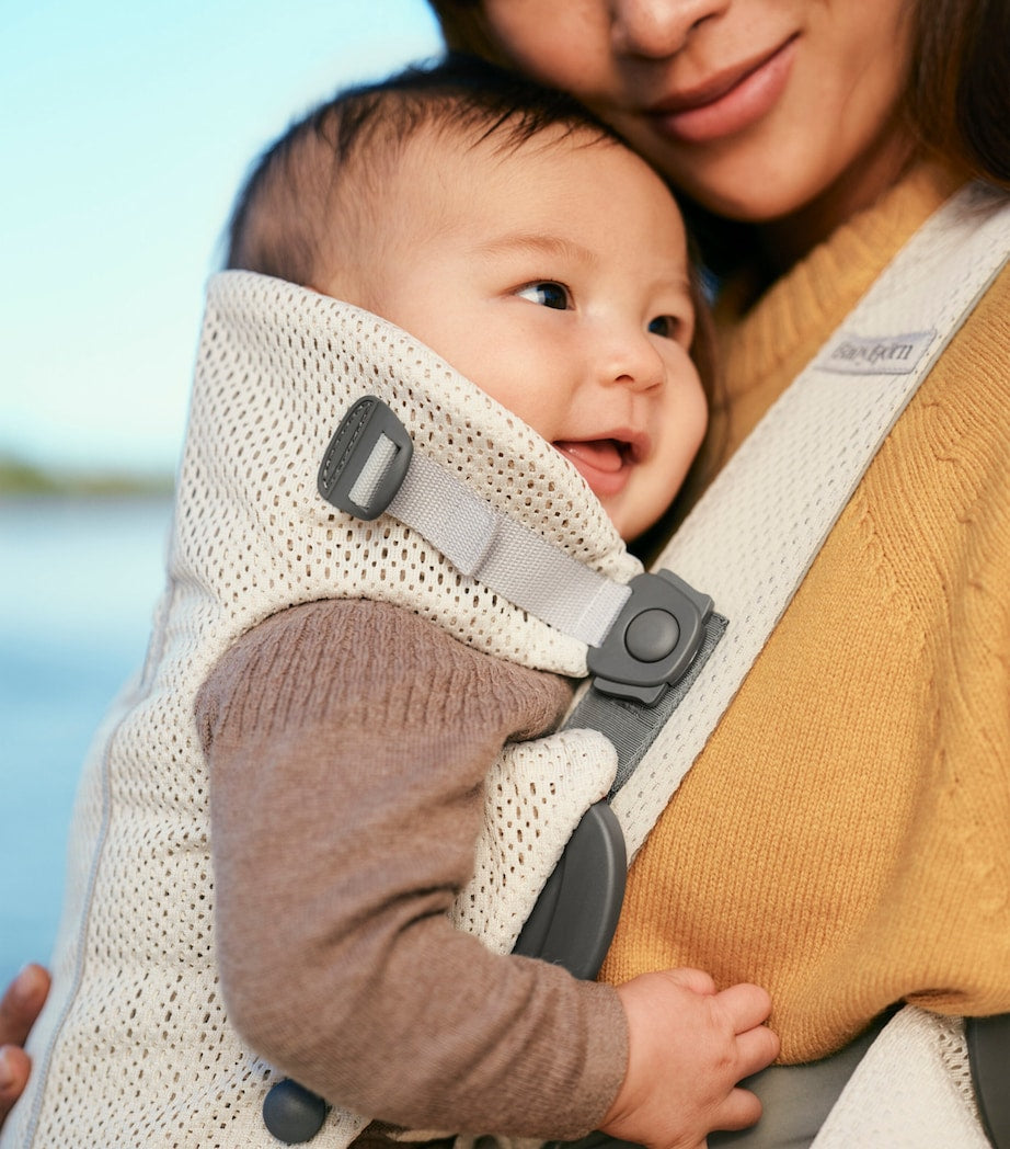 BabyBjörn 3D Mesh Mini Baby Carrier for newborns (British brand)