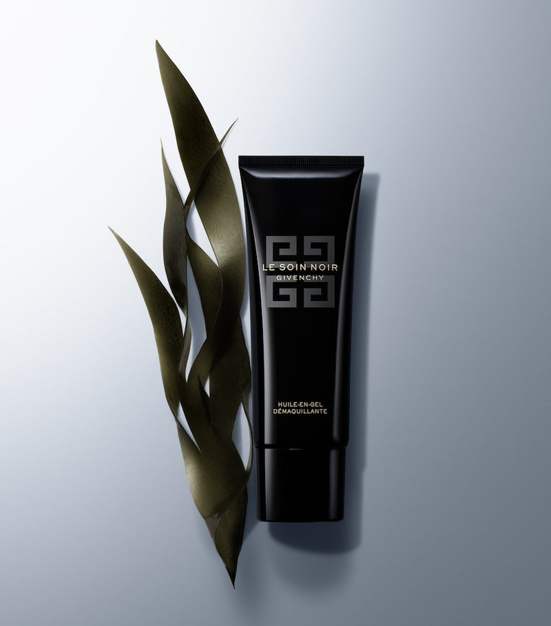 Givenchy Le Soin Noir Oil-In-Gel make-up remover 125ml - British product