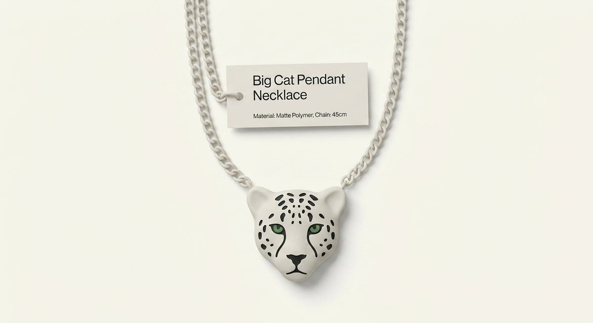 Cartier panther necklace yellow gold tsavorite garnet and onyx (British brand)