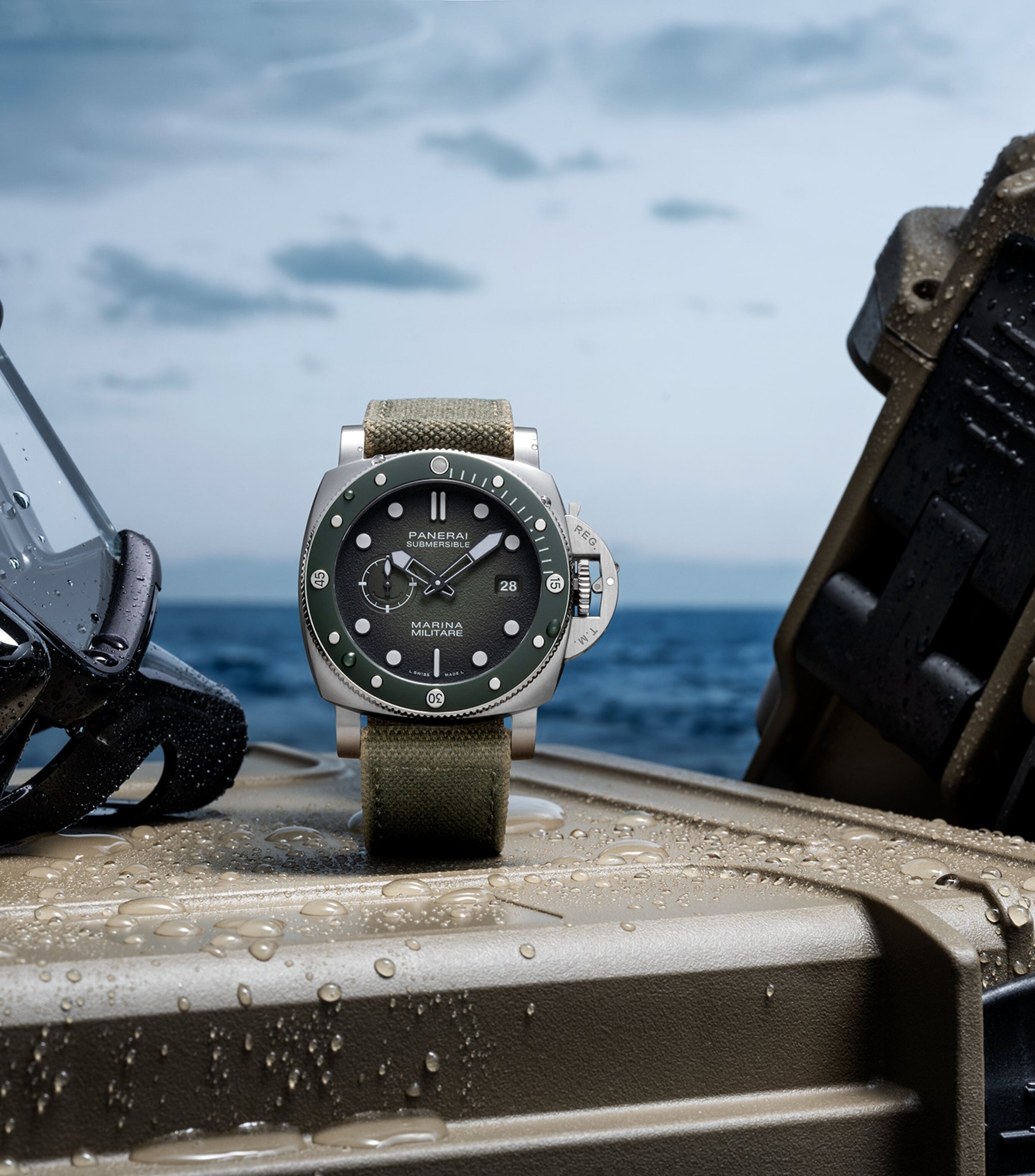 Panerai Submersible Marina Militare watch 44mm, imported from the UK