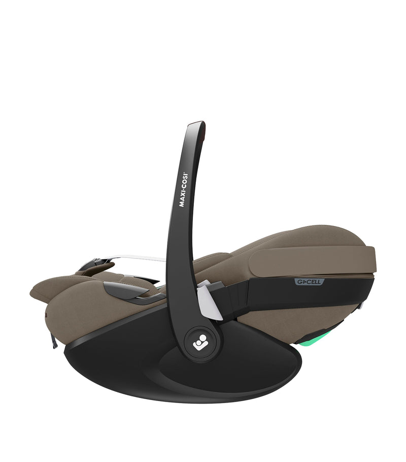 Maxi-Cosi Pebble 360 Pro2 car seat, imported from the UK