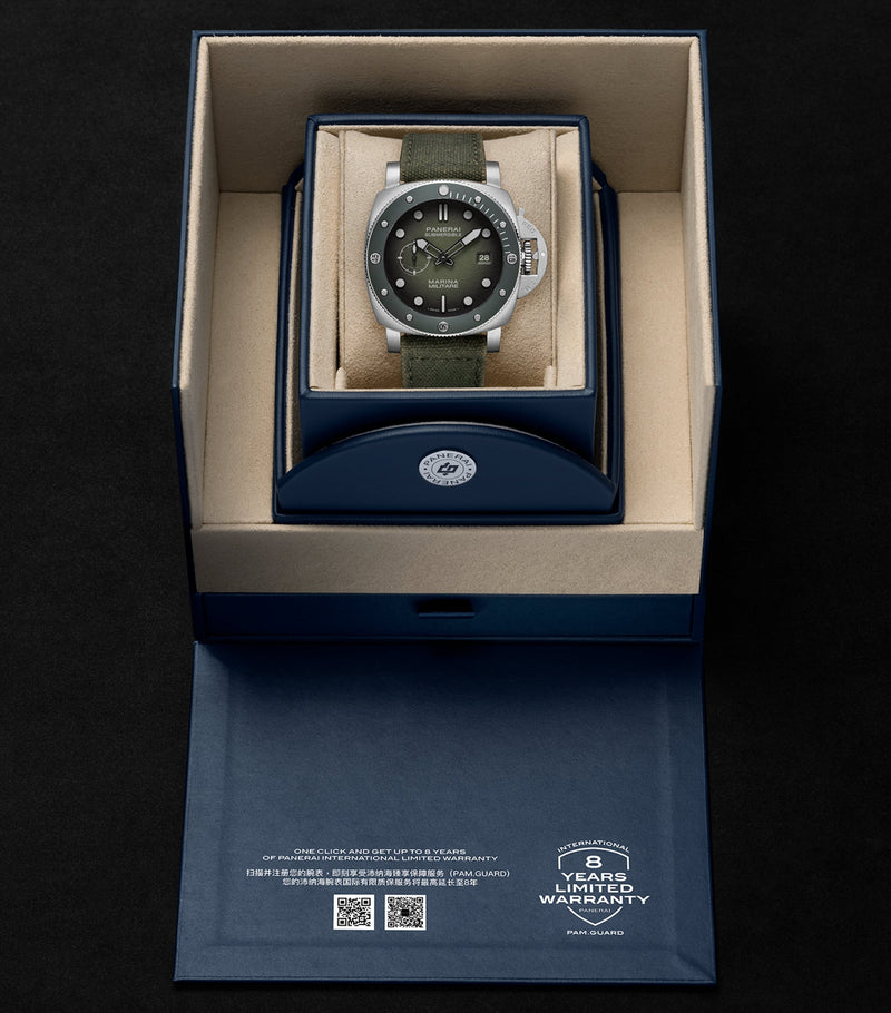 Panerai Submersible Marina Militare watch 44mm, imported from the UK